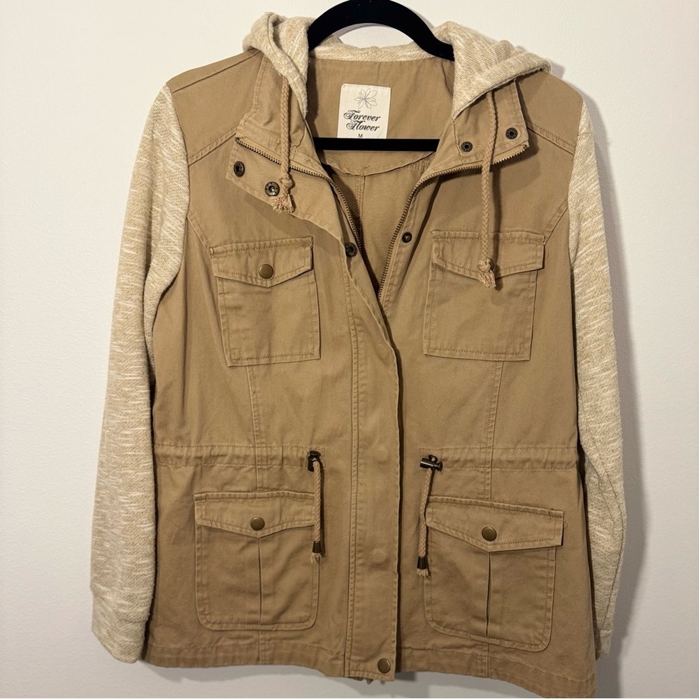 Forever Flower Utility Jacket with Knit Sleeves & Hood – Women’s Medium